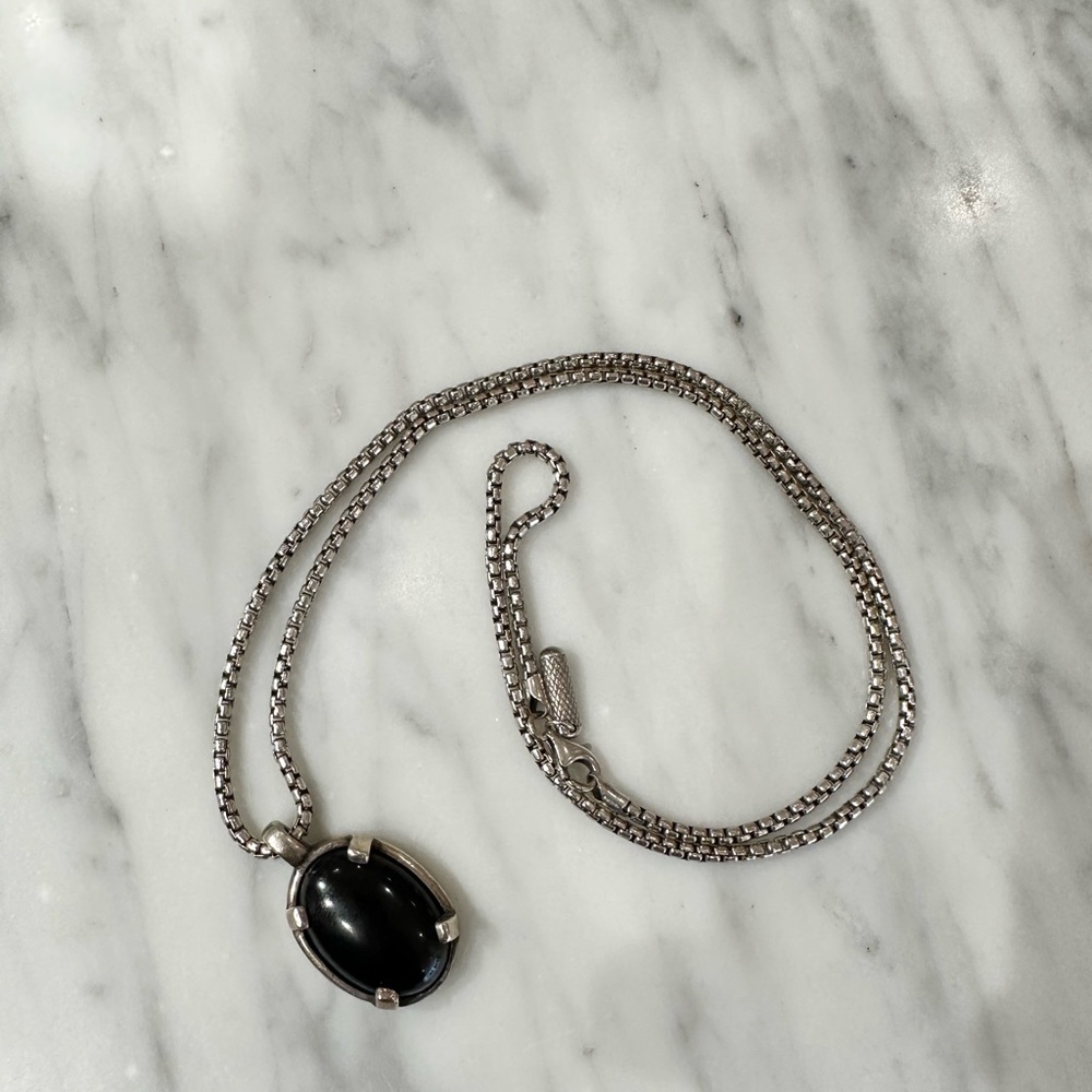 Devs and Sal Onyx necklace
